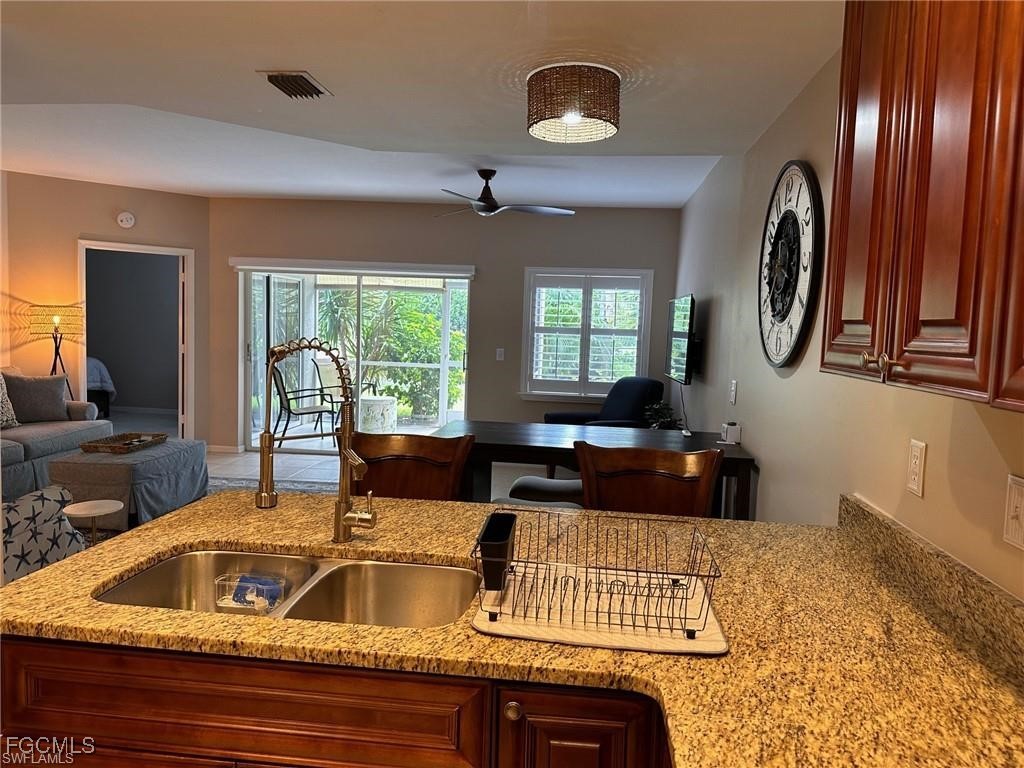 Fort Myers Condo: 12020 Champions Green Way