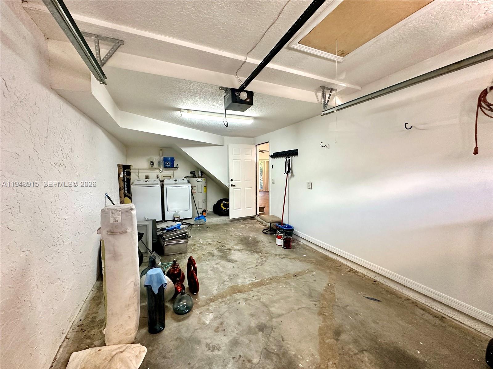 Riviera Beach Condo: 1013 Via Jardin