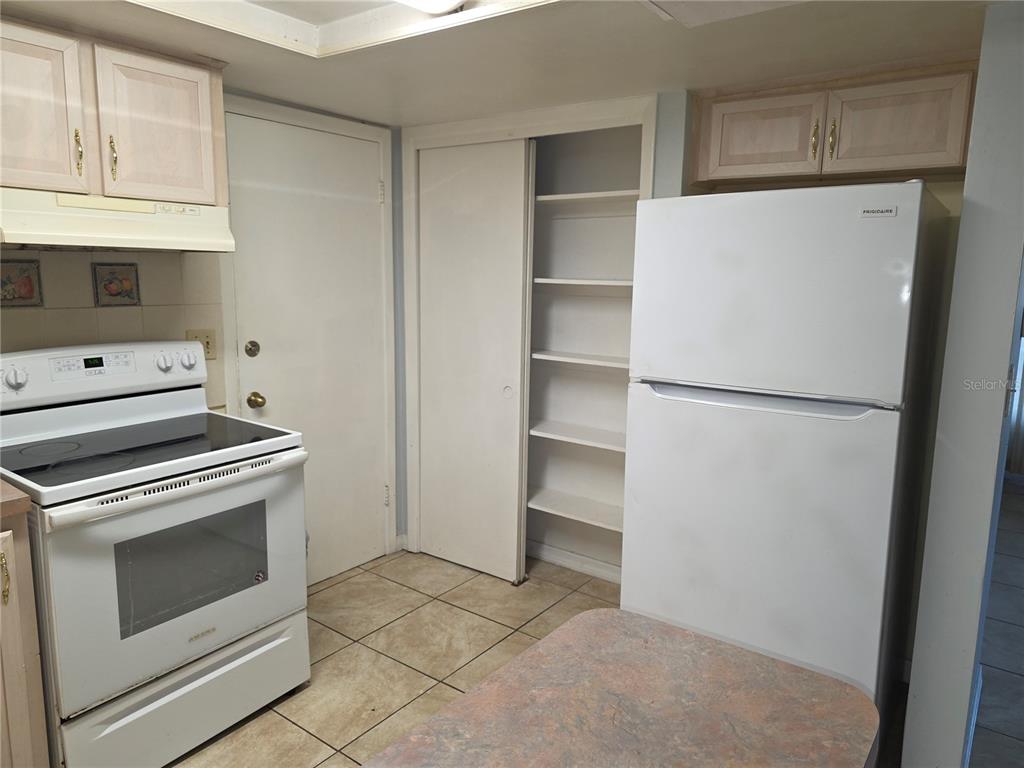 Holiday Condo: 3431 Overland Drive