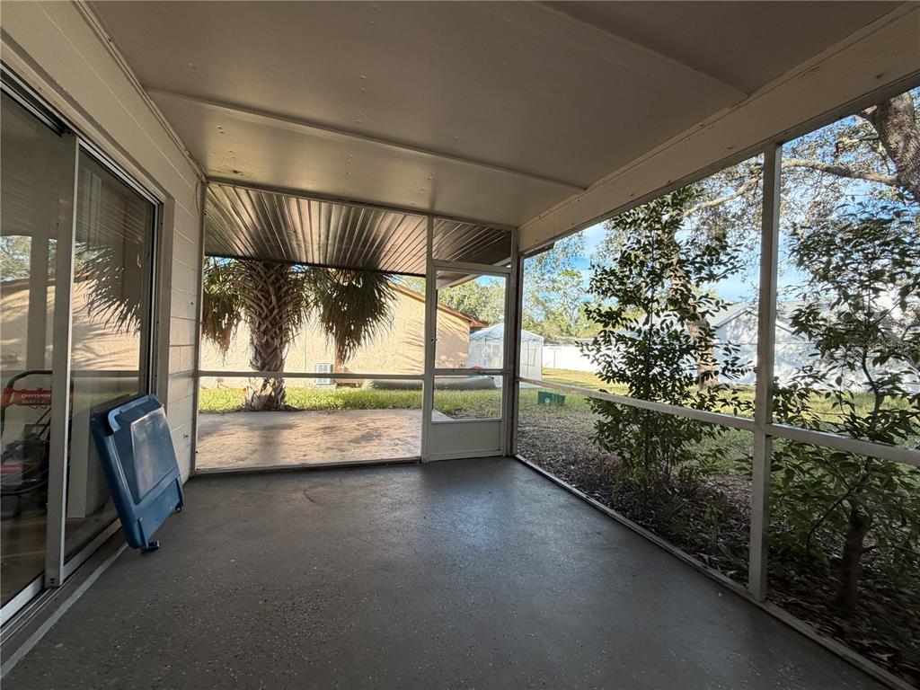 Spring Hill Condo: 1244 London Avenue