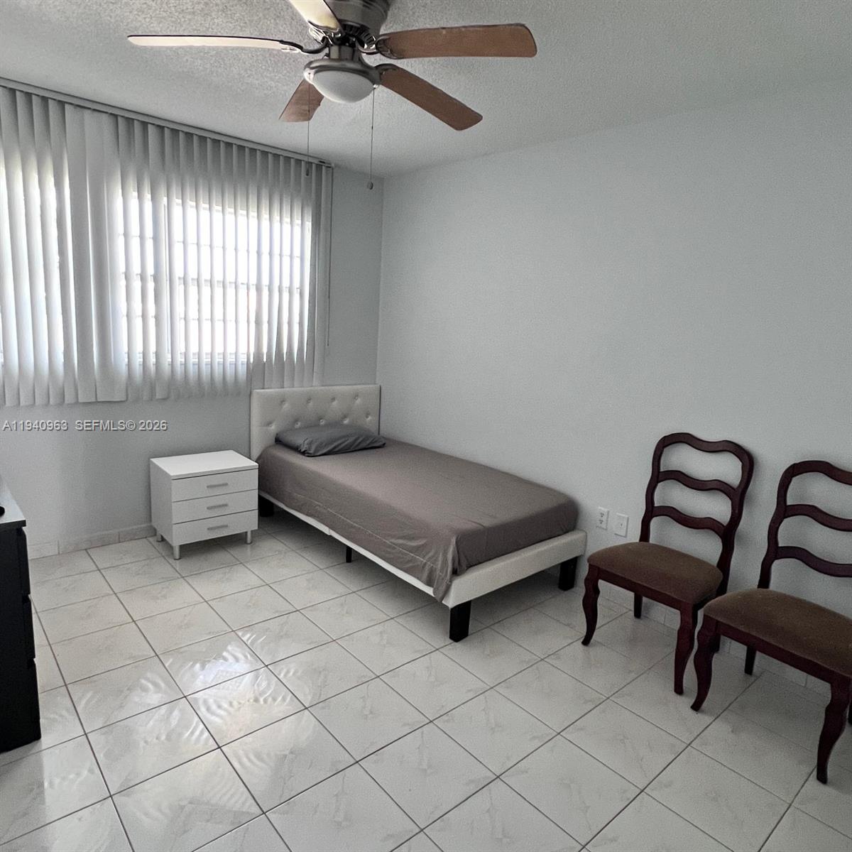Miami Condo: 1670 Northeast 191st Street