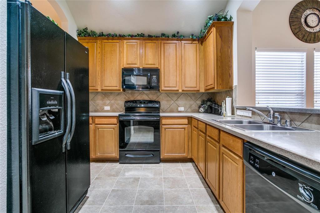 Wylie Condo: 2113 Fairway View Lane