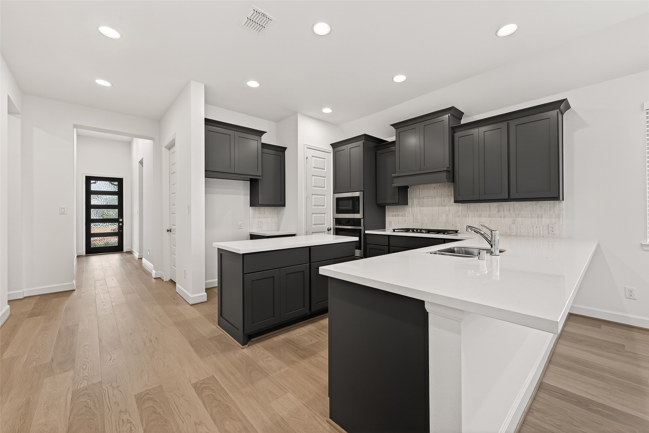 Magnolia Condo: 14898 Whistling Duck Lane