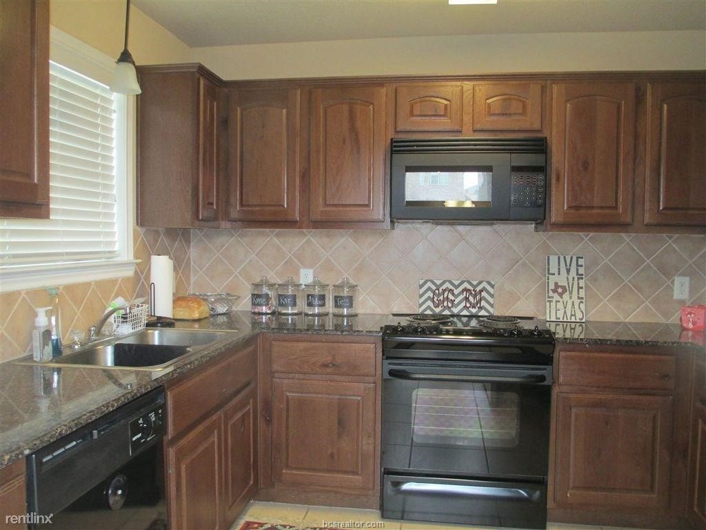 College Station Condo: 2331 Autumn Chase Loop