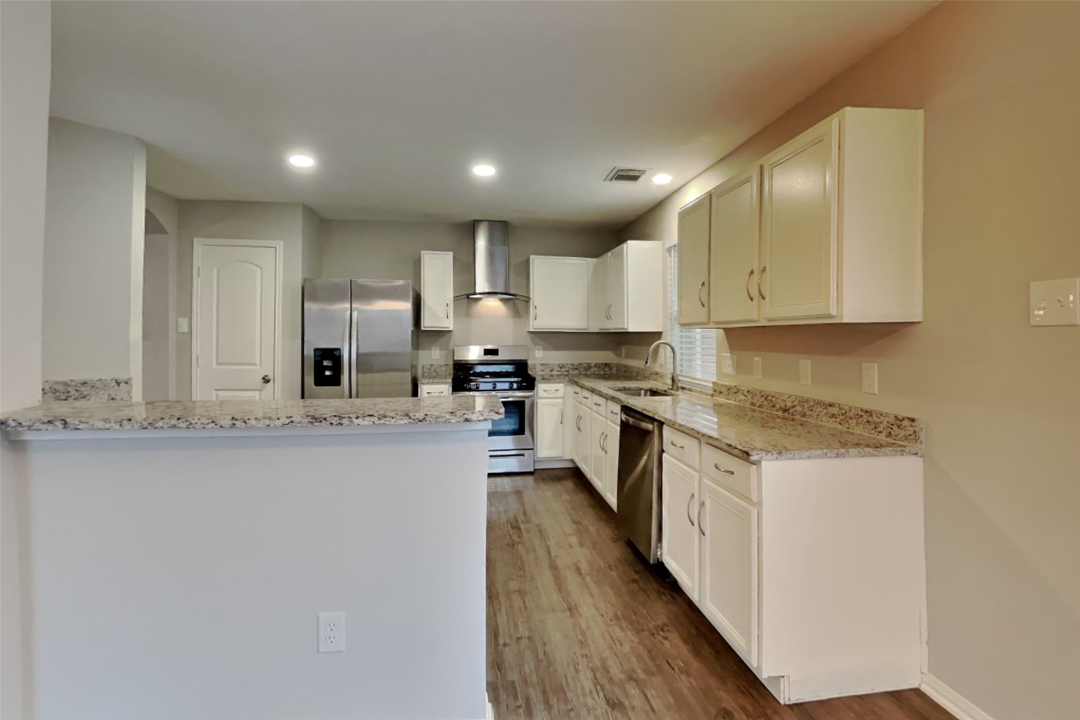 Pearland Condo: 3023 Glencullen Lane