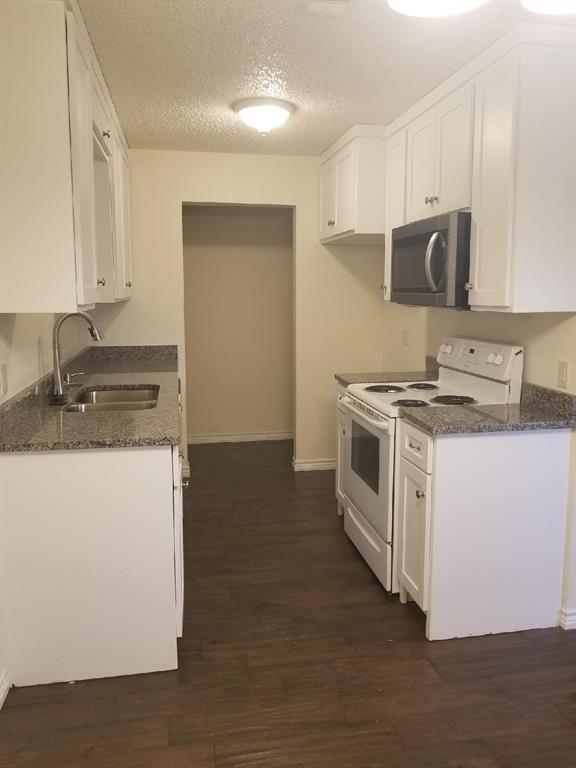 North Richland Hills Condo: 6499 Central Avenue