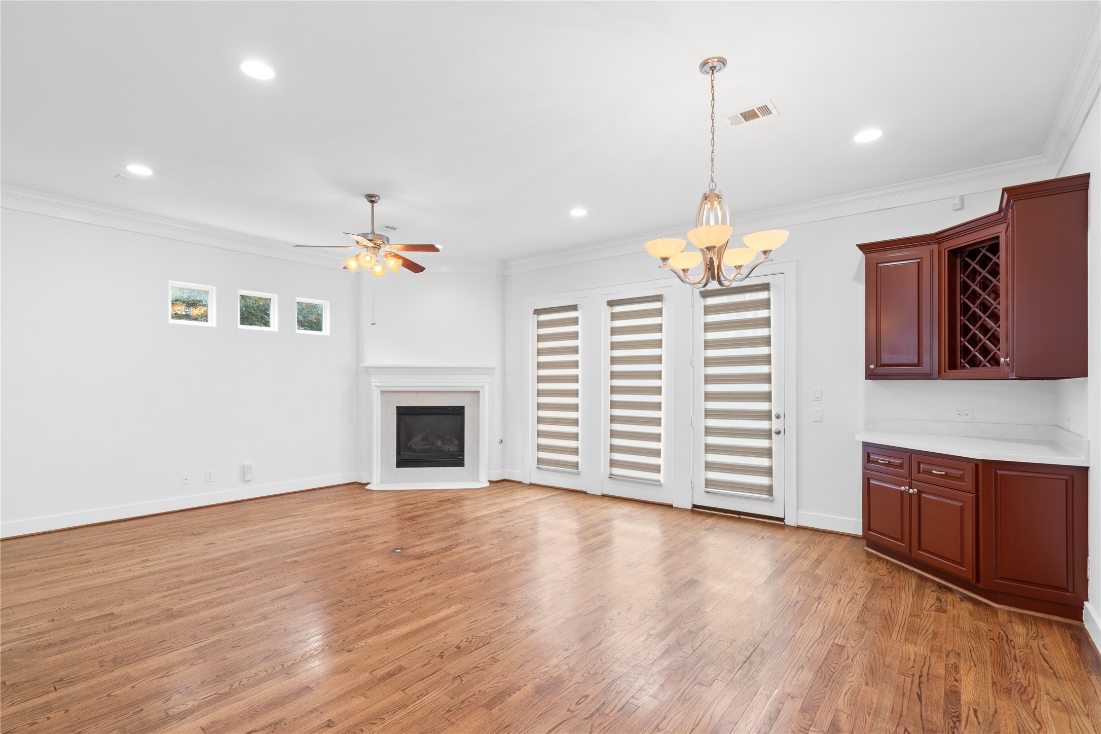 Houston Condo: 3006 McCulloch Circle