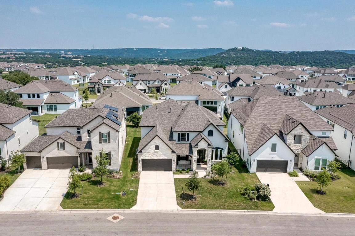 Leander Condo: 5028 Olimpico Way