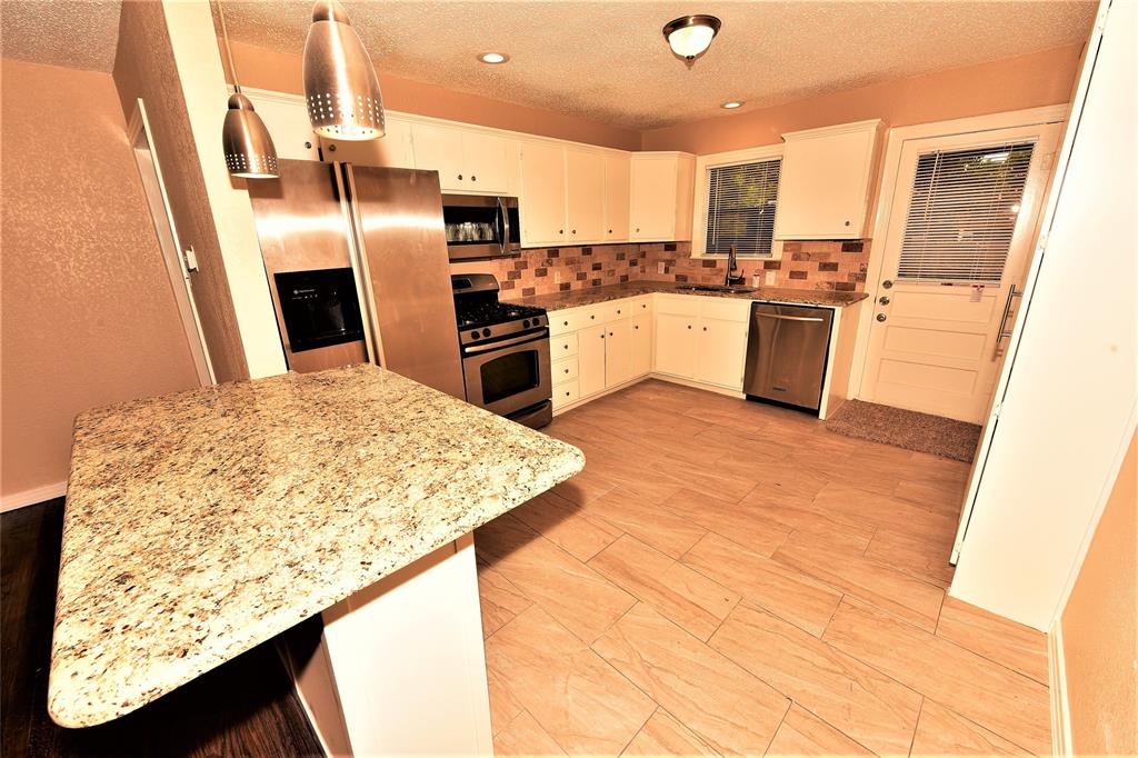 Cedar Hill Condo: 315 Texas Street