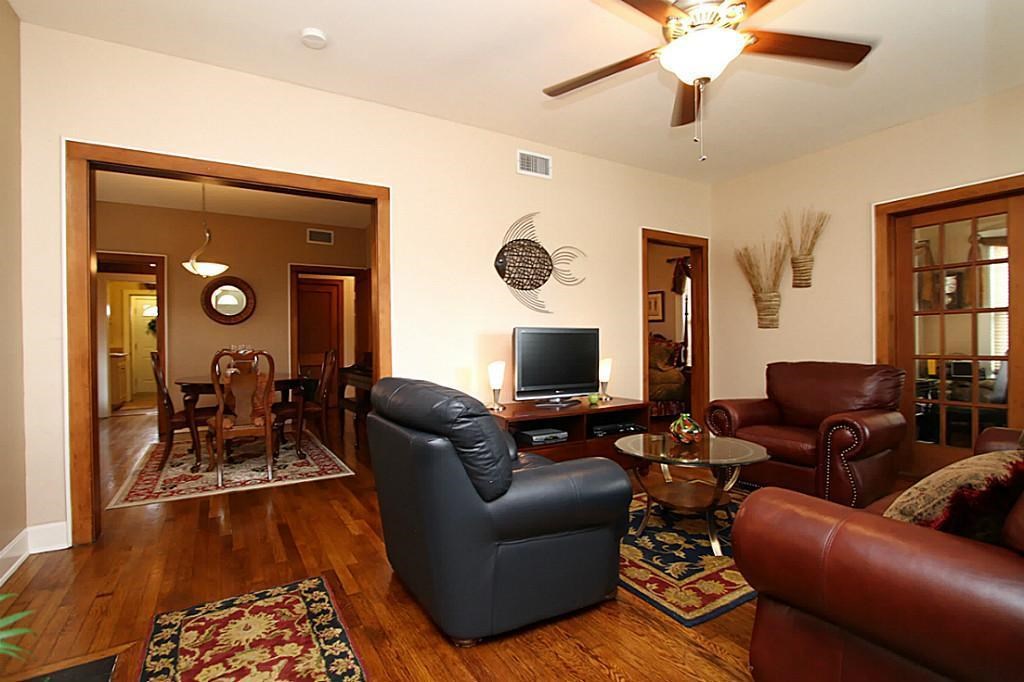 Houston Condo: 1915 Cleburne Street