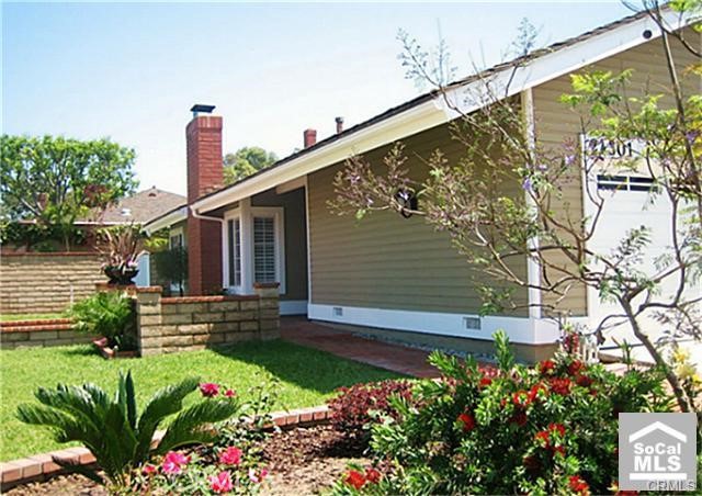 Lake Forest Condo: 24301 Cardinal Place