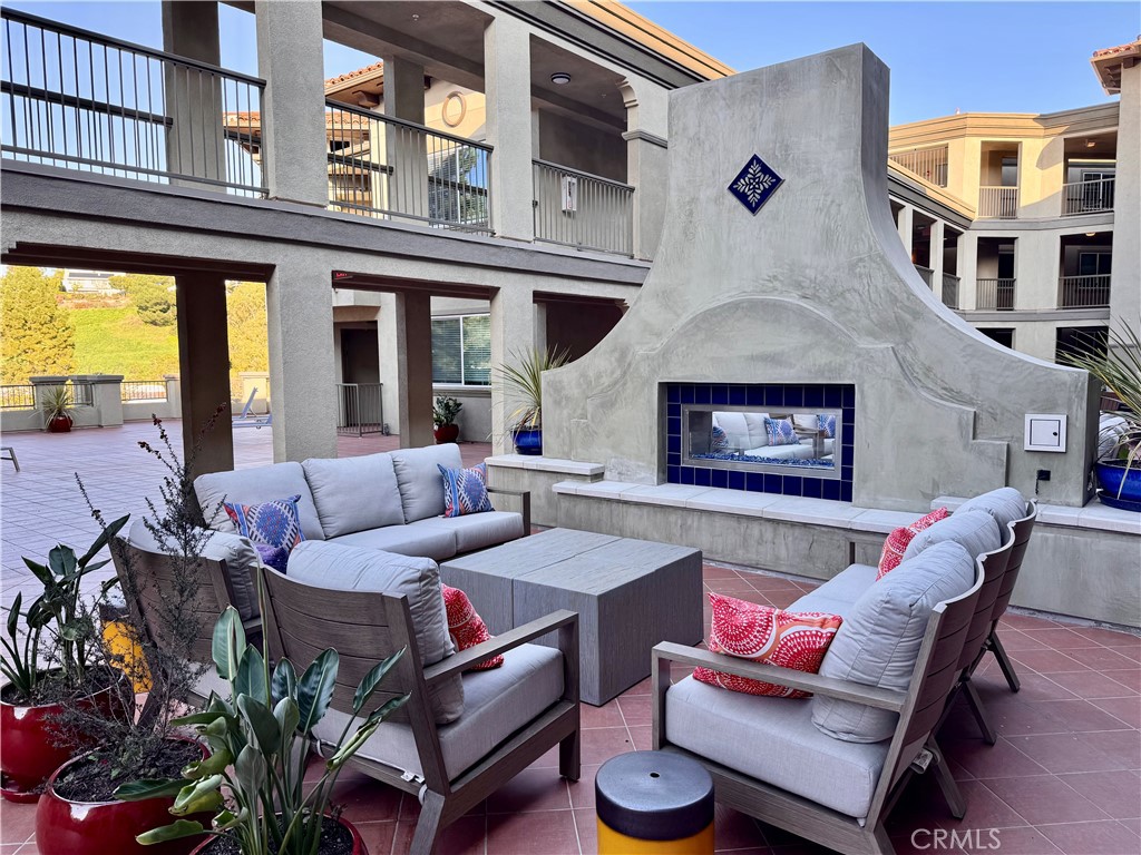 Rolling Hills Estates Condo: 927 Deep Valley Drive