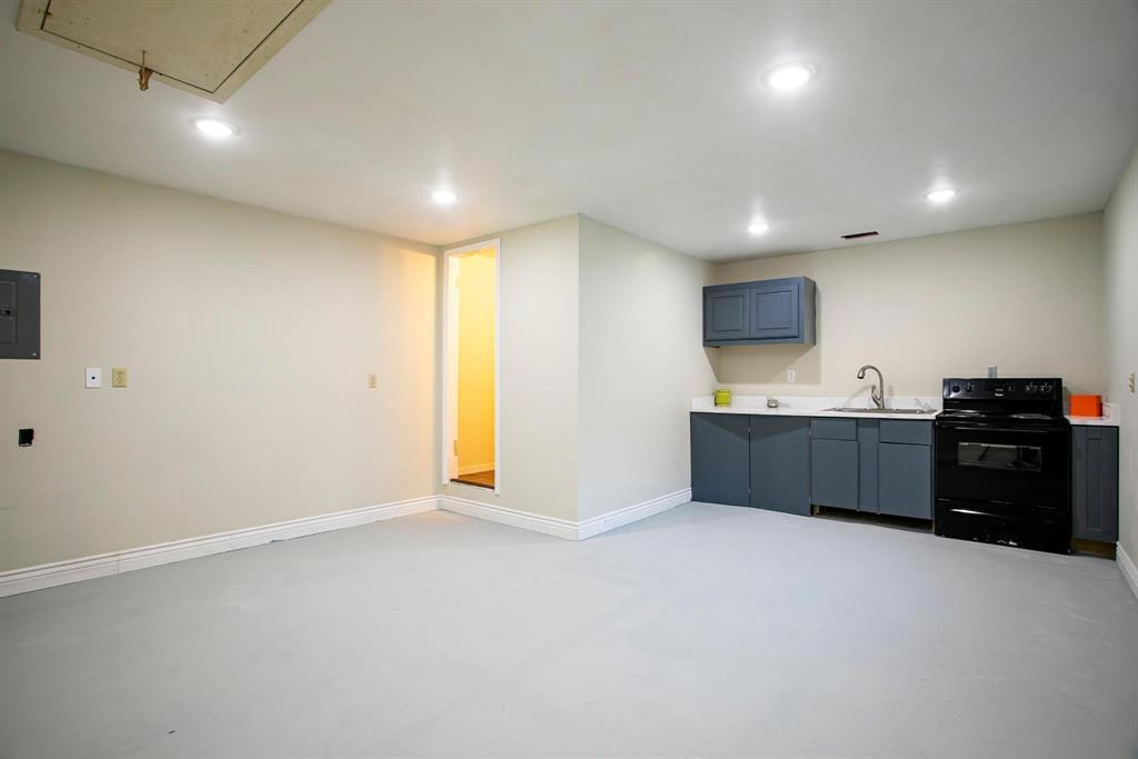 Dallas Condo: 7027 Alpha Road