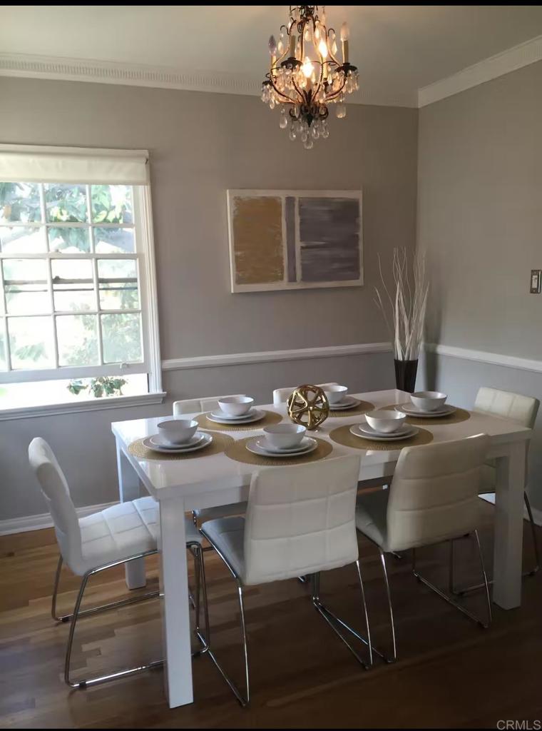 Los Angeles Condo: 1704 Glendon Avenue