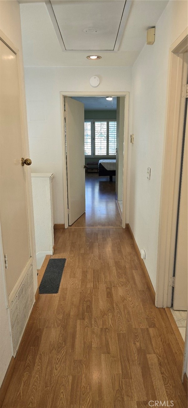 Irvine Condo: 50 Almador