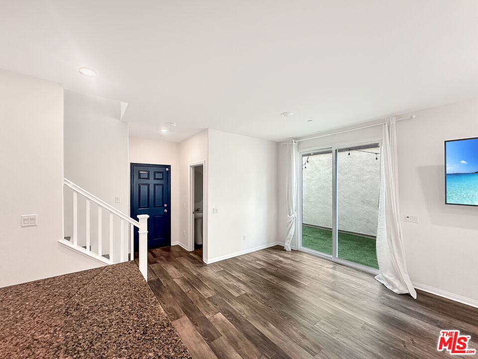 Canyon Country Condo: 27607 Sawtooth Lane