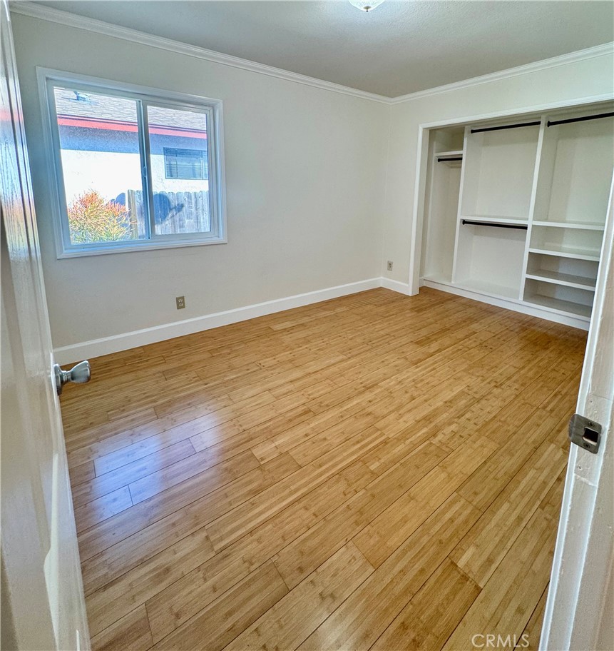 Hawthorne Condo: 5002 West 142nd Street