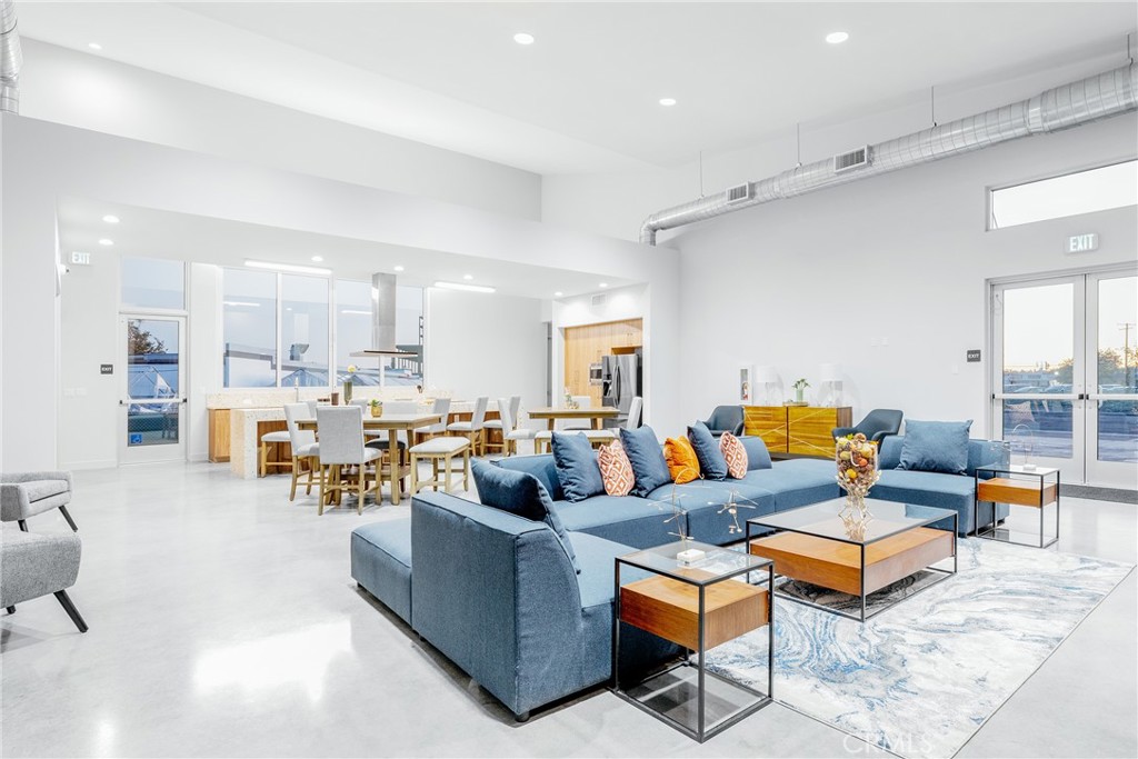 Garden Grove Condo: 12801 Brookhurst Street