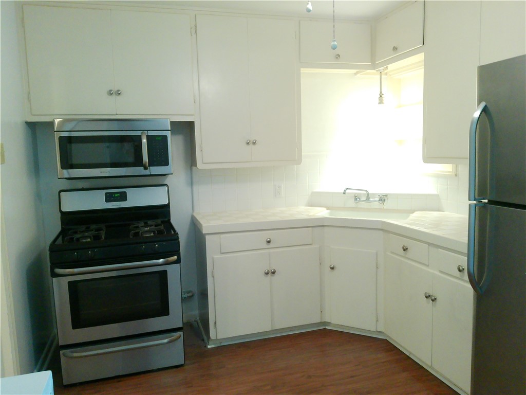 Corpus Christi Condo: 1017 Sorrell Street