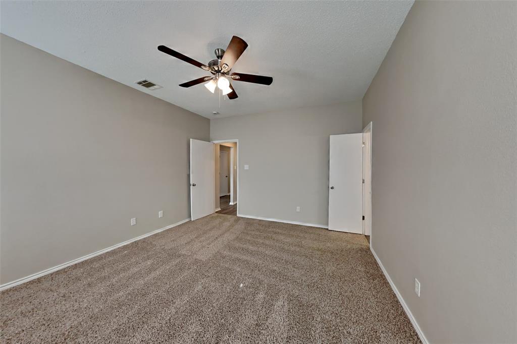 Mansfield Condo: 2001 Cancun Drive