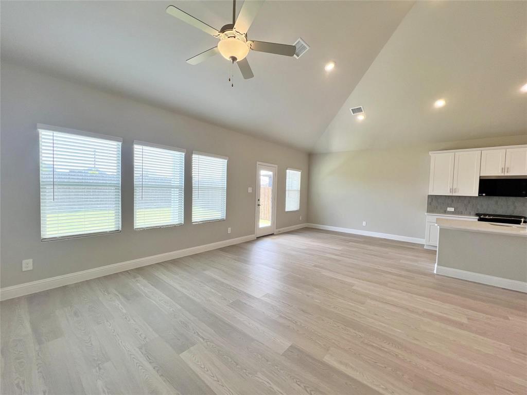 Lavon Condo: 678 Woodland Avenue