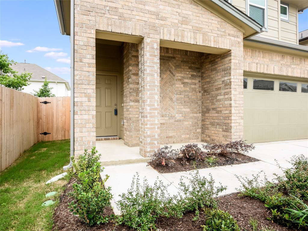 Round Rock Condo: 3200 College Park Drive