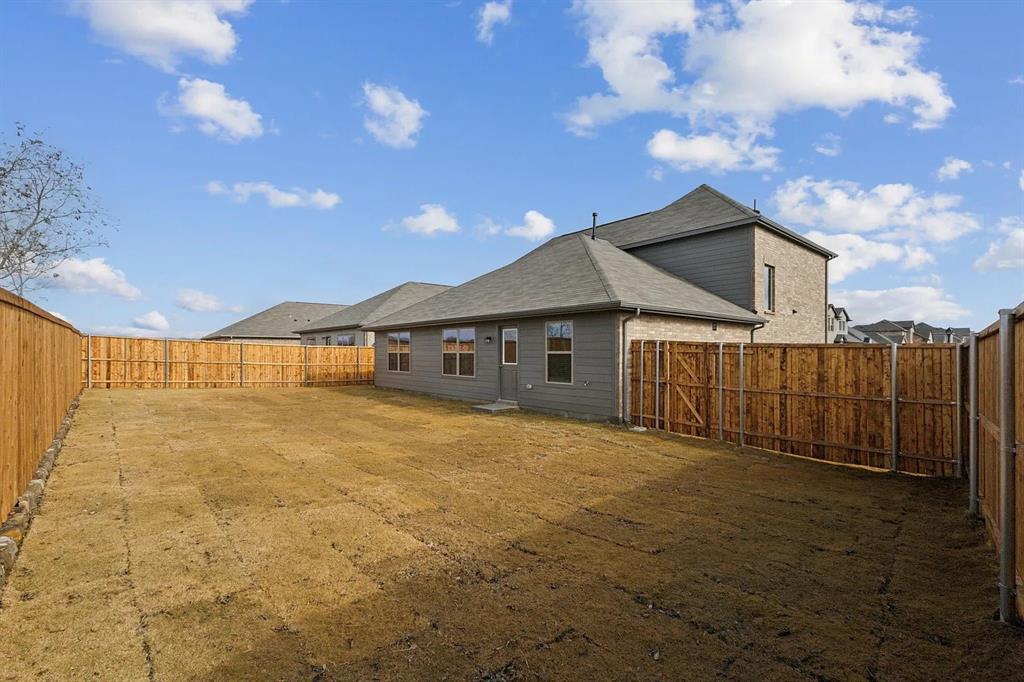 Van Alstyne Condo: 539 Frst Hvn Drive