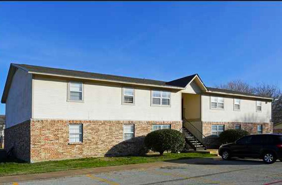 Lake Dallas Condo: 401 North Shady Shores Road