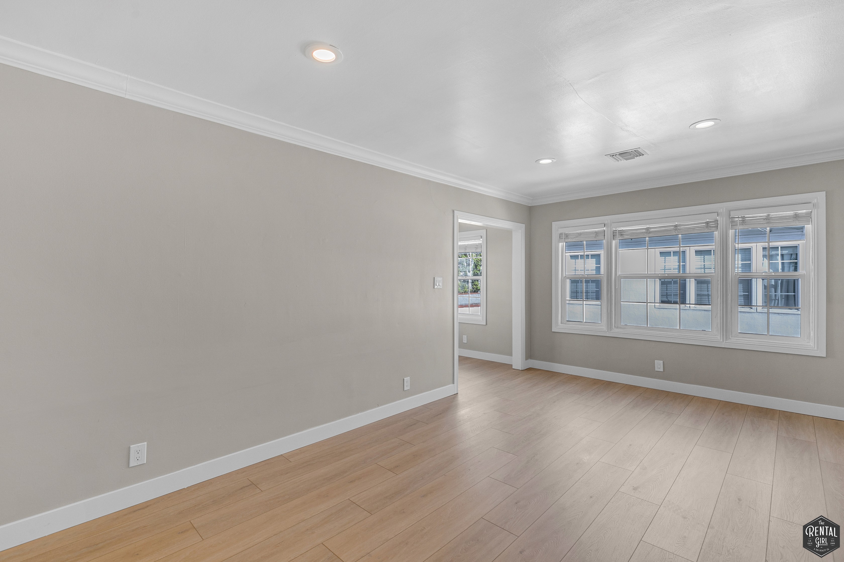 Los Angeles Condo: 8619 1/2 W. Olympic Blvd