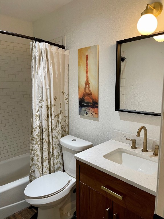 Austin Condo: 2810 Thrushwood Drive