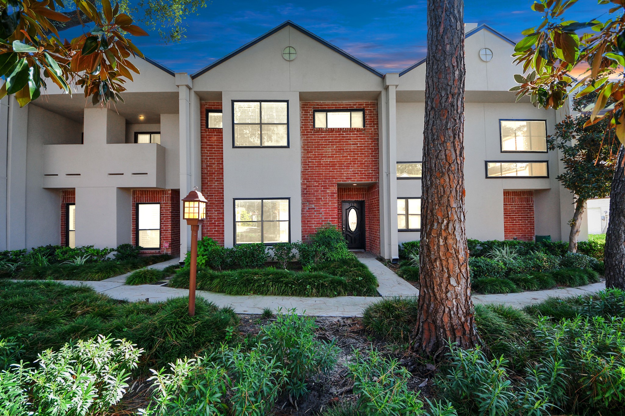 Houston Condo: 2468 Bering Drive