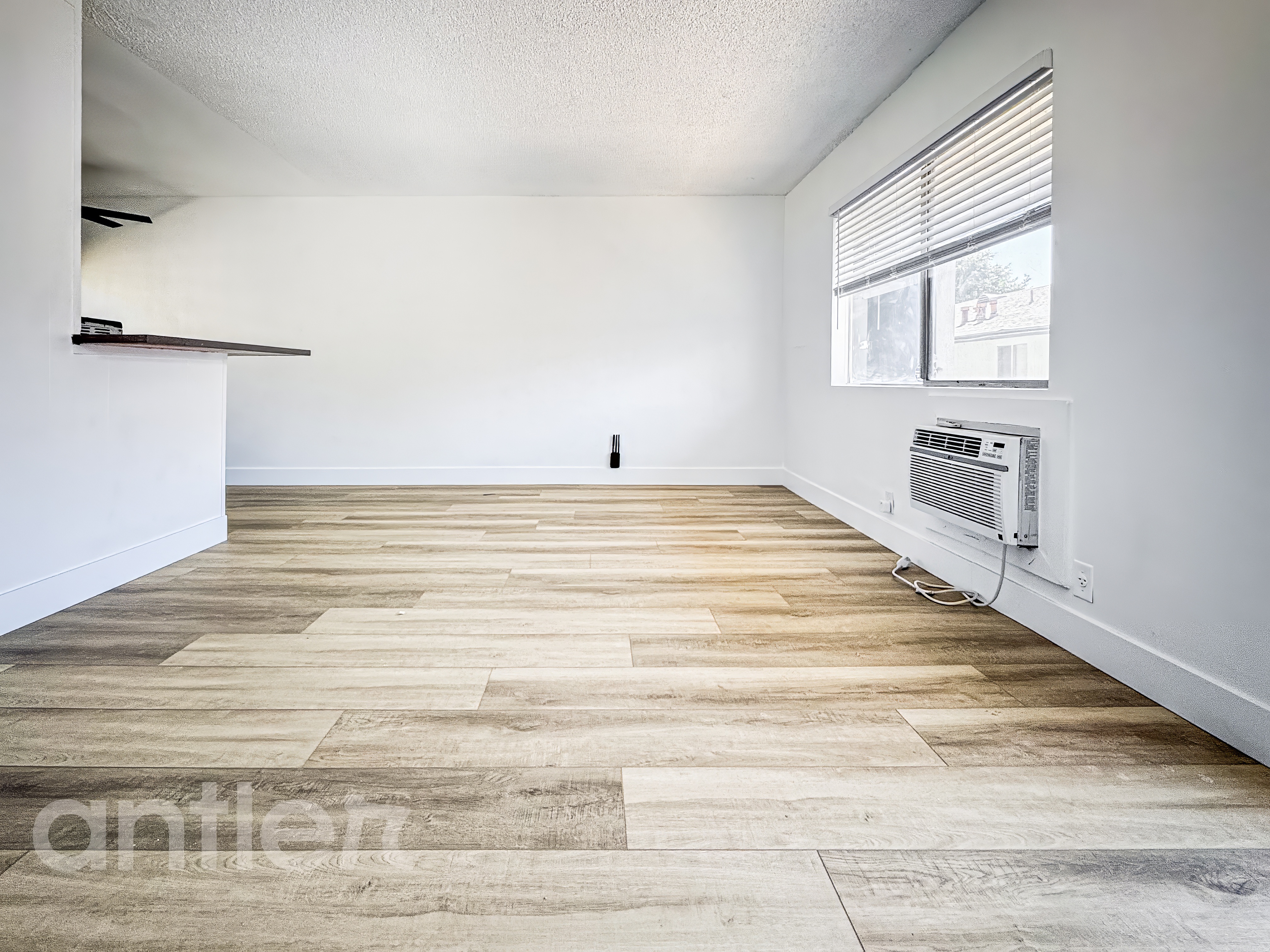 Azusa Condo: 630 N Cerritos Ave