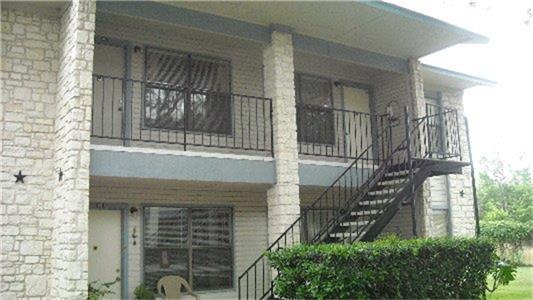 Lampasas Condo: 200 Riverview Drive