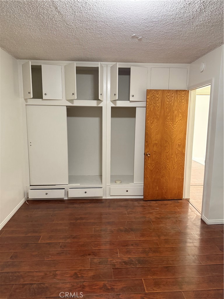 Inglewood Condo: 420 North Market Street