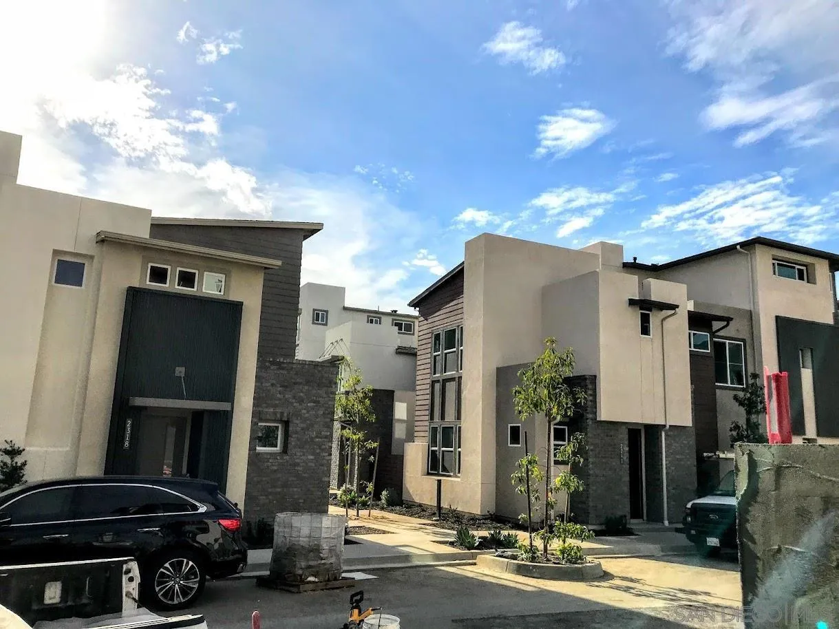 Chula Vista Condo: 2275 Element Way