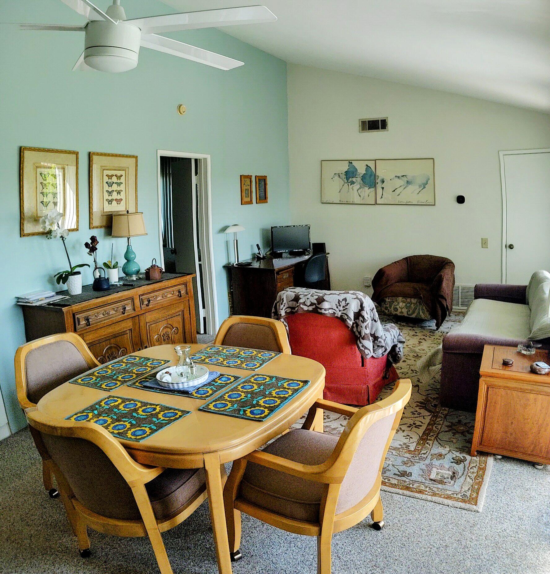 Palm Springs Condo: 1100 East Amado Road