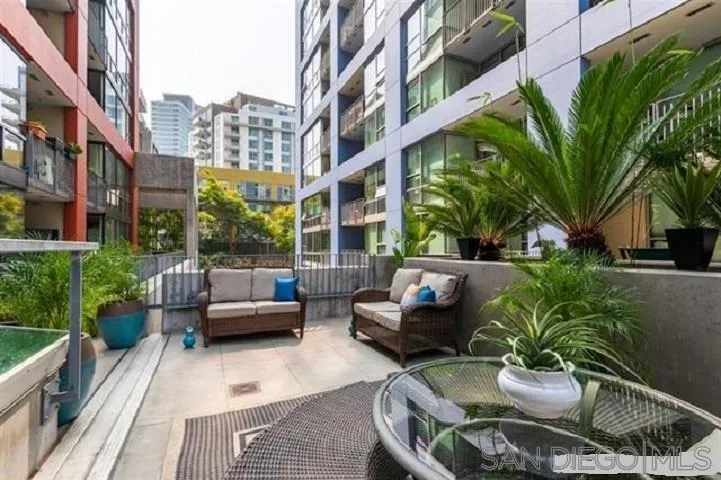 San Diego Condo: 350 11th Avenue