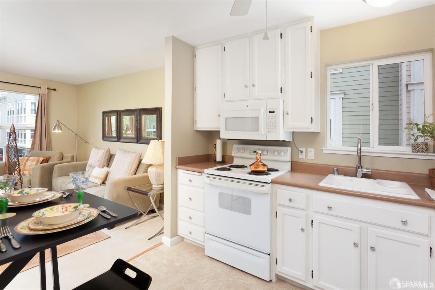 San Francisco Condo: 2250 24th Street