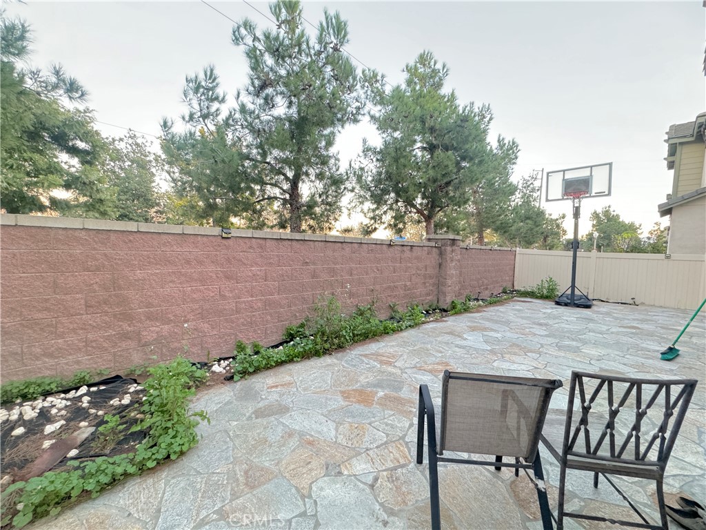 Chino Condo: 15763 Myrtlewood Avenue