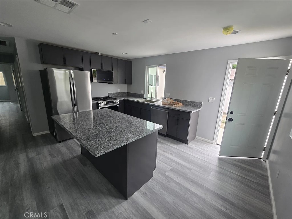 Inglewood Condo: 3608 1/2 West 116th Street