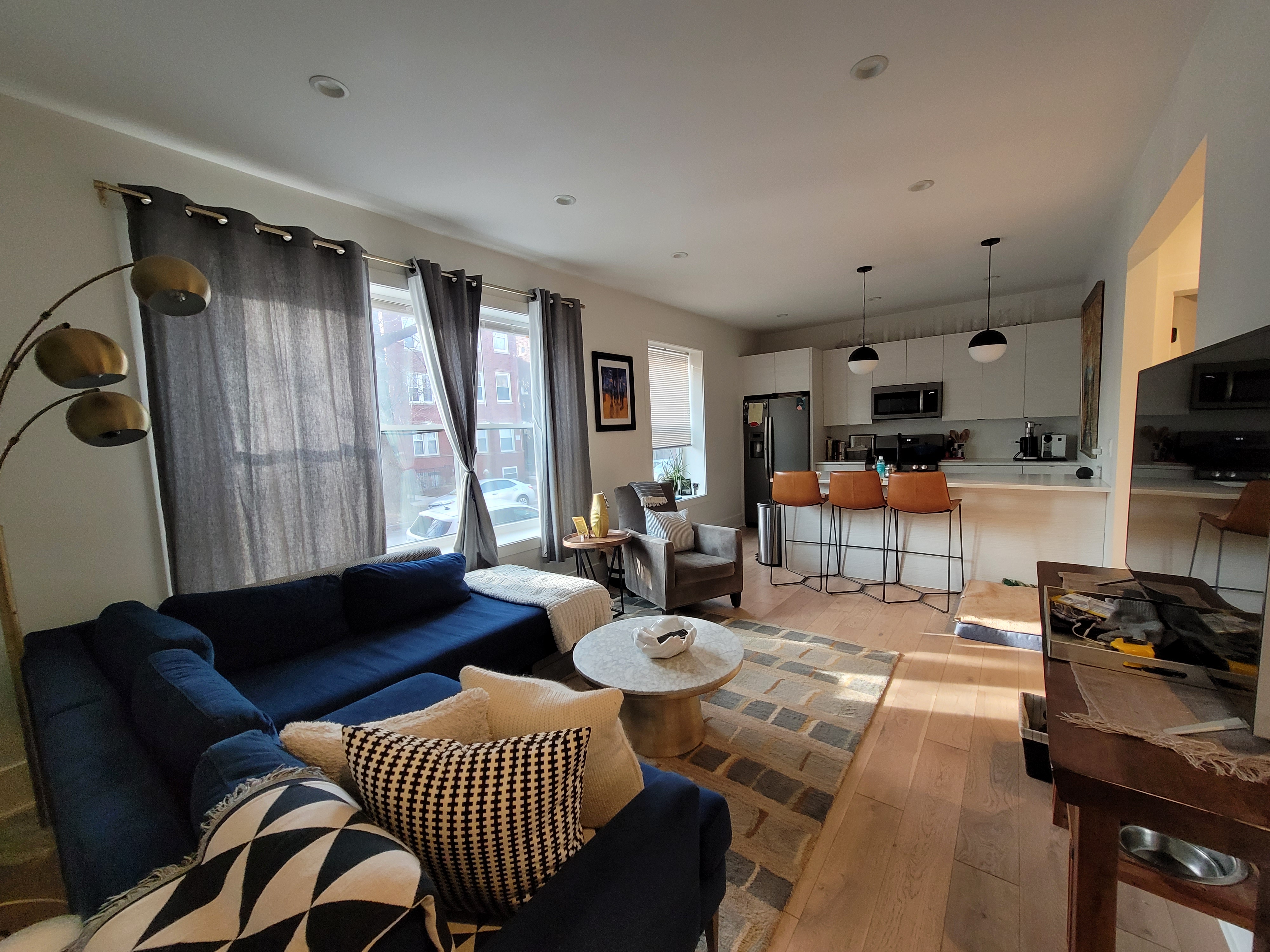 Chicago Condo: 1658 West Summerdale