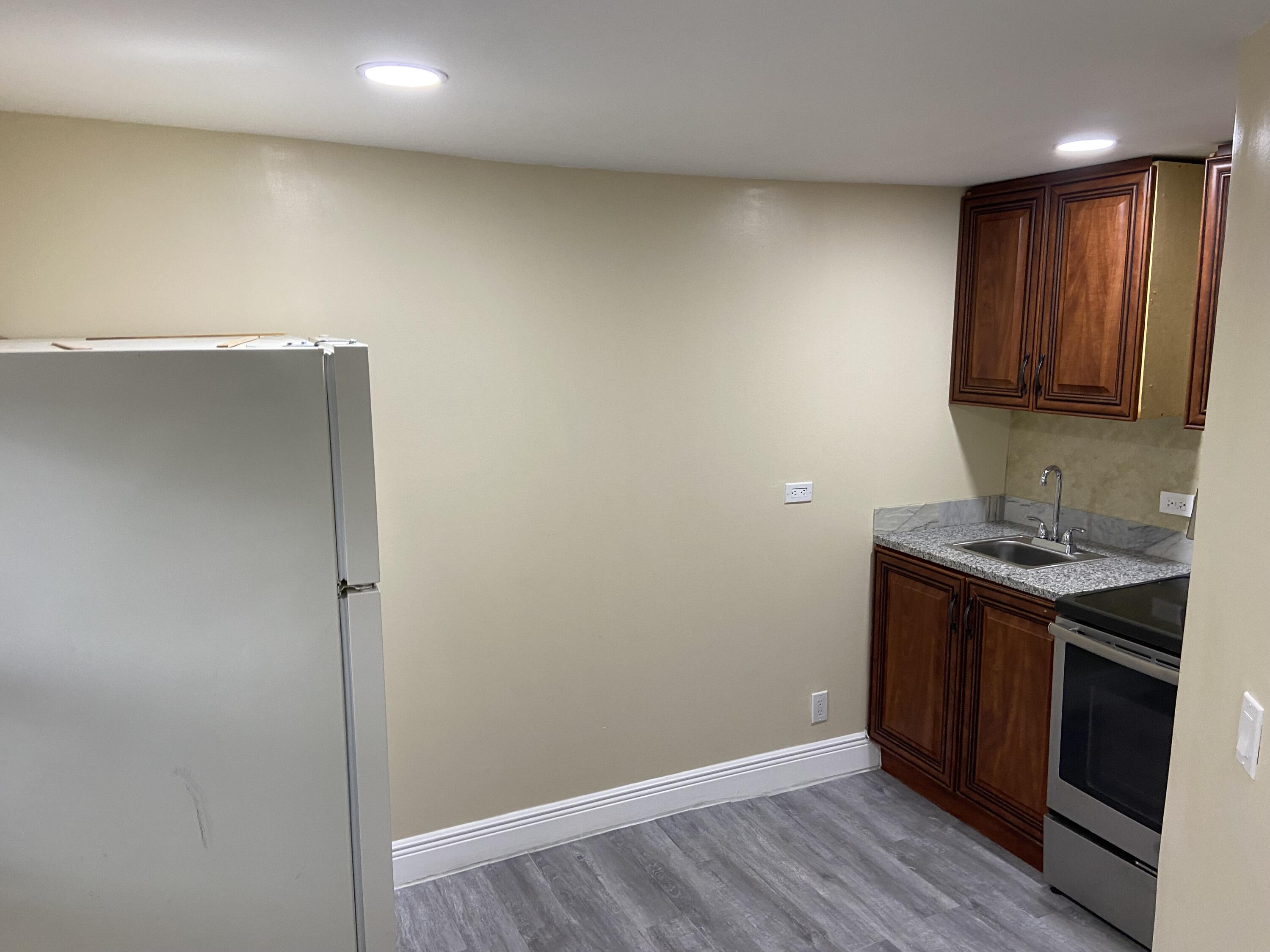 West Palm Beach Condo: 177 West Trail Drive