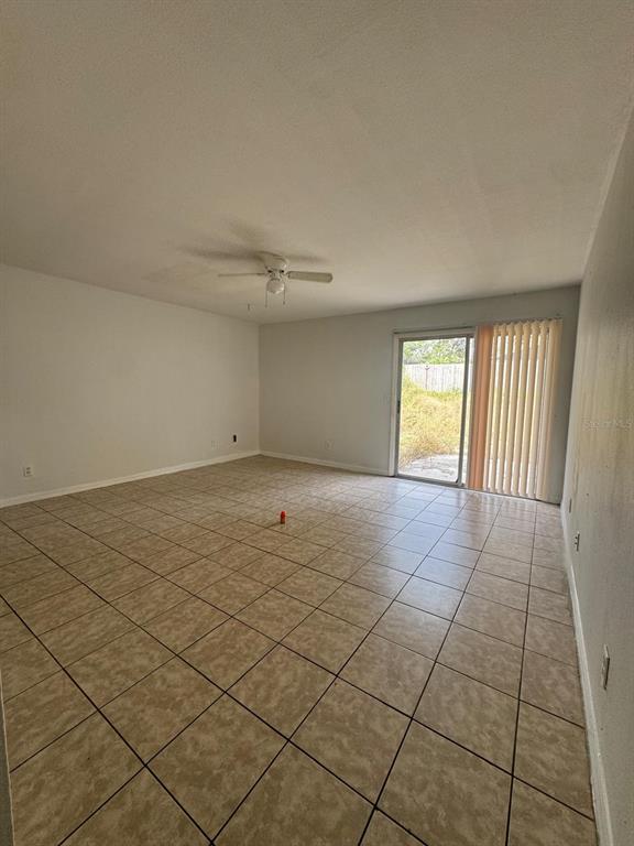 Leesburg Condo: 2423 South Avenue