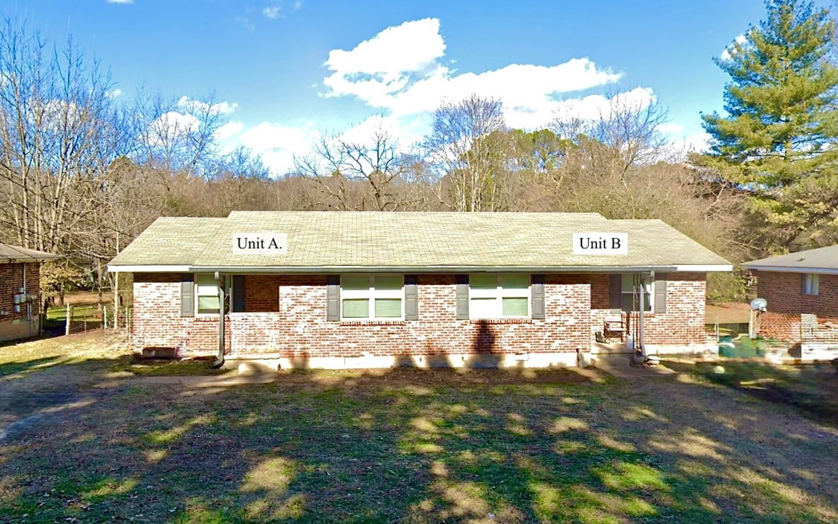 Hixson House: 1233 Helena Dr