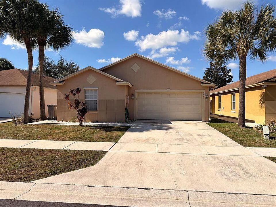 West Palm Beach Condo: 5621 Azalea Circle