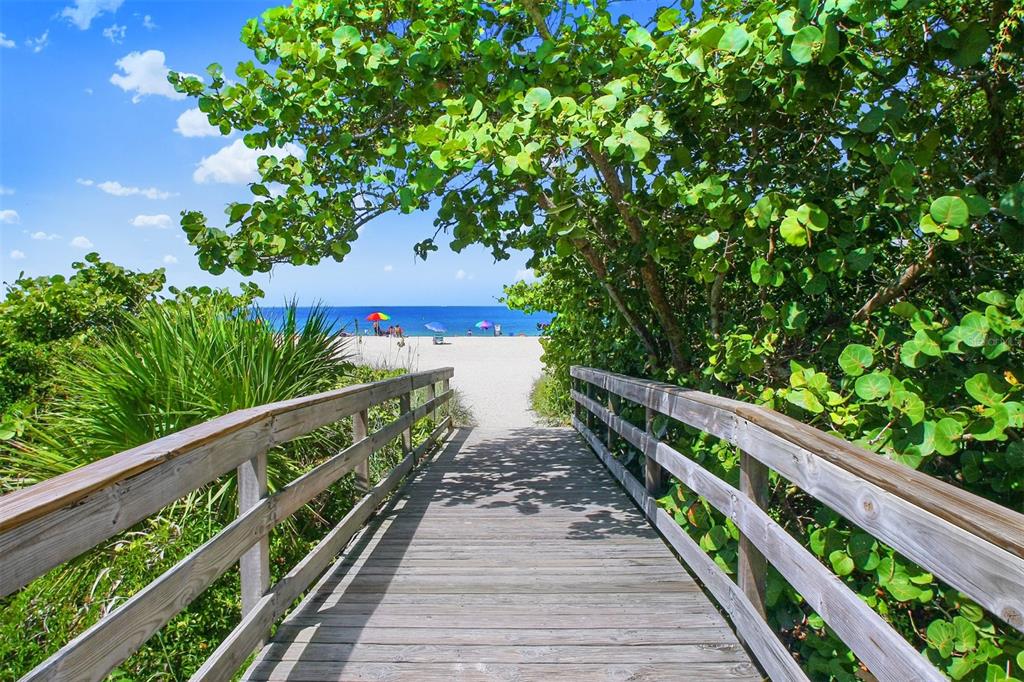 Nokomis Condo: 6328 Winding Pine Drive