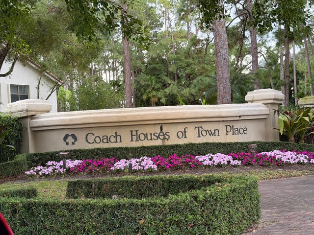 Boca Raton Condo: 5790 Coach House Circle