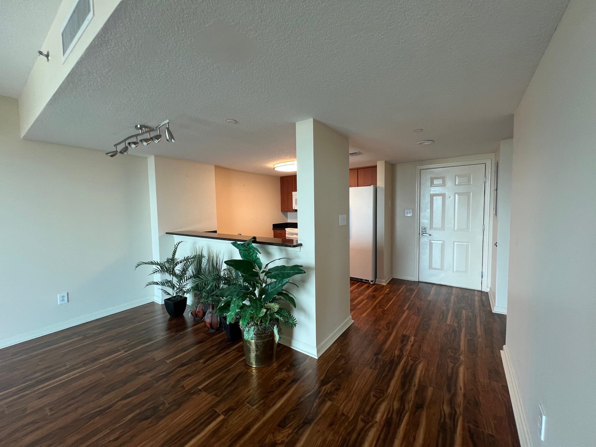 Tallahassee Condo: 300 South Duval Street