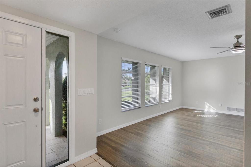 Nokomis Condo: 213 Giotto Drive