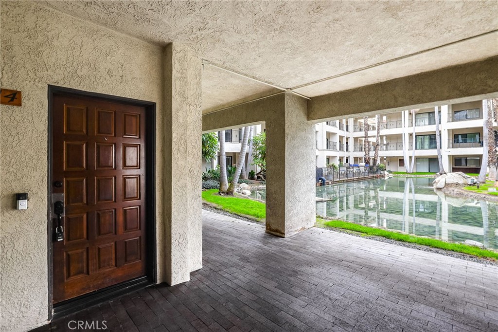 Fountain Valley Condo: 11630 Warner Avenue